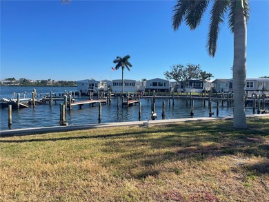 Beach Lot For Sale in Longboat Key, Florida