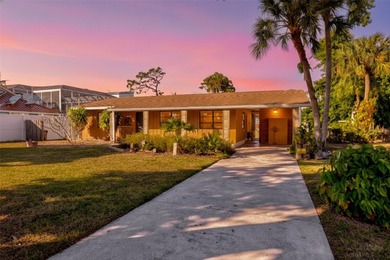 Beach Home For Sale in Nokomis, Florida