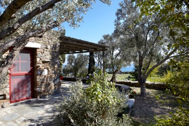 Villa Lychnaftia - Beach Vacation Rentals in Tinos, Tinos on Beachhouse.com