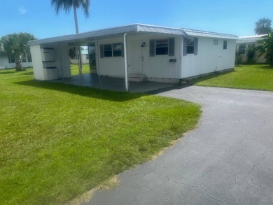 Beach Home For Sale in Largo, Florida