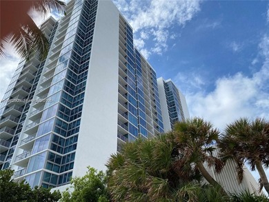 Beach Condo For Sale in Miami Beach, Florida