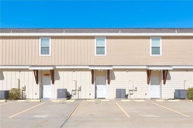 Beach Townhome/Townhouse For Sale in Corpus Christi, Texas