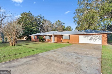 Beach Home For Sale in Brunswick, Georgia
