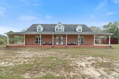 Beach Home For Sale in Milton, Florida