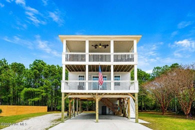 Beach Home For Sale in Hampstead, North Carolina