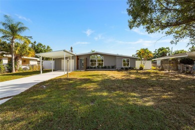 Beach Home For Sale in Sarasota, Florida