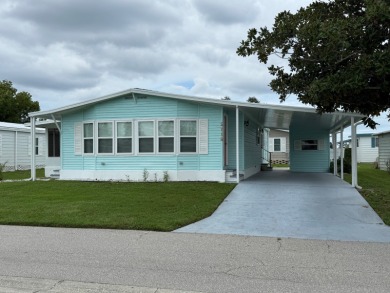 Beach Home For Sale in Sarasota, Florida