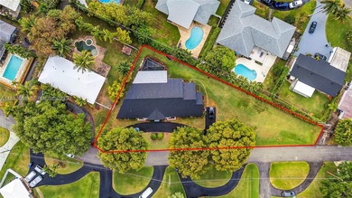 Beach Home For Sale in Hollywood, Florida