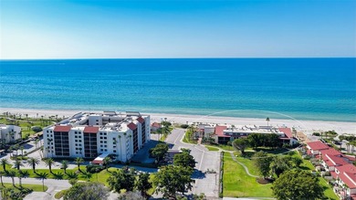 Beach Condo For Sale in Longboat Key, Florida