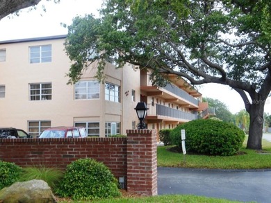 Beach Condo For Sale in St. Petersburg, Florida