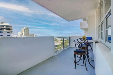 Beach Condo For Sale in Miami Beach, Florida