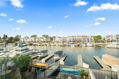 Beach Home For Sale in Huntington Beach, California