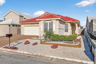 Beach Home For Sale in Corpus Christi, Texas