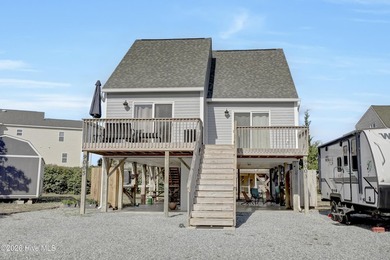 Beach Home For Sale in Surf City, North Carolina