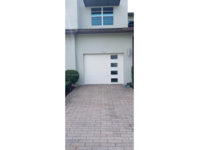 Beach Townhome/Townhouse For Sale in Lake Worth, Florida