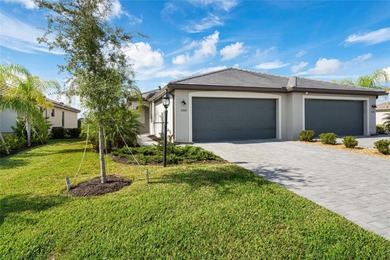 Beach Home Sale Pending in Bradenton, Florida