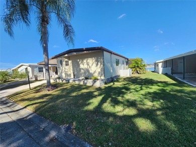 Beach Home For Sale in Bradenton, Florida