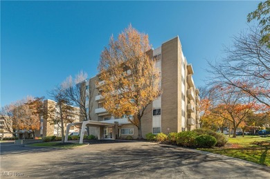 Beach Condo Sale Pending in Rocky River, Ohio