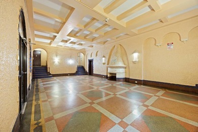 Beach Condo For Sale in Brooklyn, New York