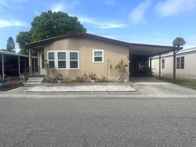 Beach Home For Sale in Tarpon Springs, Florida