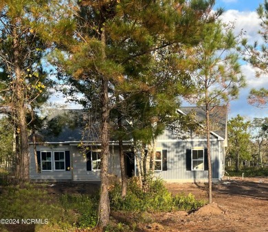 Beach Home For Sale in Shallotte, North Carolina