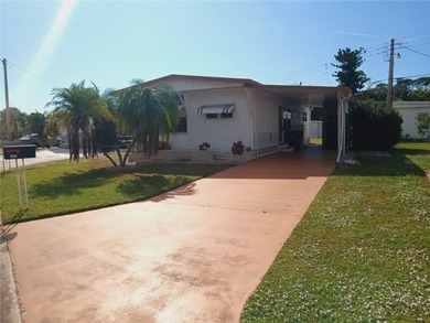 Beach Home For Sale in Sarasota, Florida