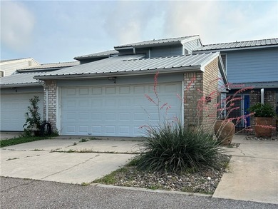 Beach Condo For Sale in Portland, Texas