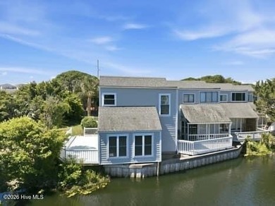 Beach Condo For Sale in Pine Knoll Shores, North Carolina