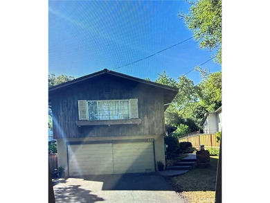 Beach Home For Sale in Orinda, California