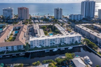 Beach Condo For Sale in Pompano Beach, Florida