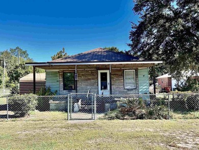 Beach Home For Sale in Milton, Florida