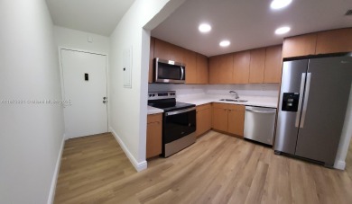 Beach Condo For Sale in Deerfield Beach, Florida