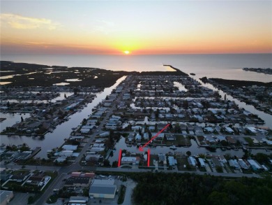 Beach Home For Sale in Hudson, Florida