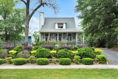 Beach Home For Sale in Oak Island, North Carolina