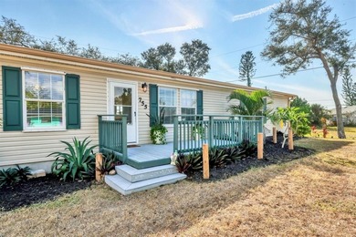 Beach Home Sale Pending in Venice, Florida