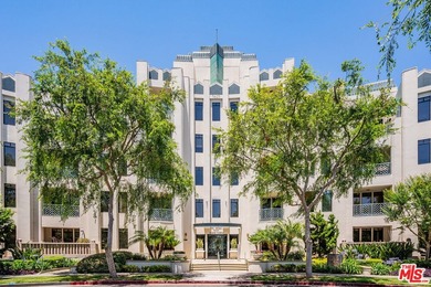Beach Condo For Sale in Playa Vista, California