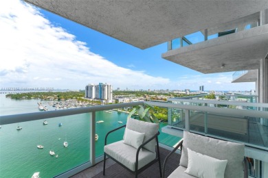 Beach Condo For Sale in Miami Beach, Florida