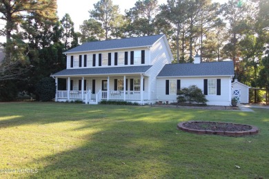 Beach Home For Sale in Swansboro, North Carolina