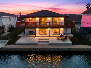 Beach Home For Sale in City by The Sea, Texas