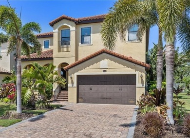 Beach Home For Sale in Bradenton, Florida