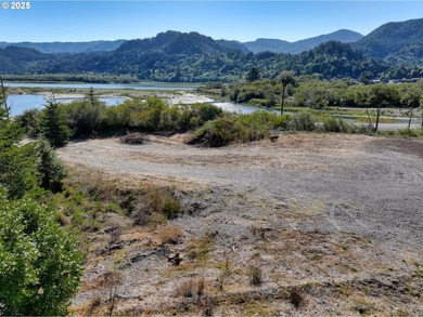 Beach Lot For Sale in Gold Beach, Oregon