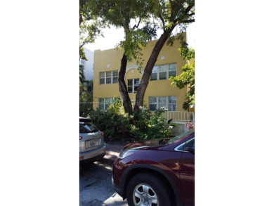 Beach Condo For Sale in Miami Beach, Florida