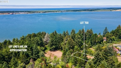 Beach Lot For Sale in Coos Bay, Oregon