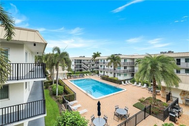 Beach Condo For Sale in Naples, Florida