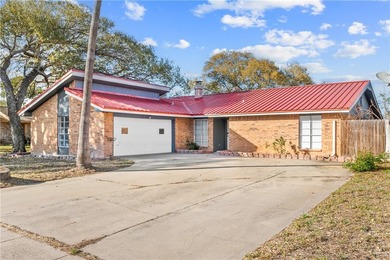 Beach Home For Sale in Ingleside, Texas