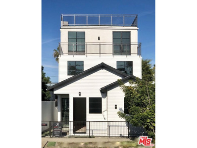 Beach Home For Sale in Venice, California