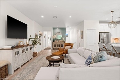 Beach Condo For Sale in Naples, Florida