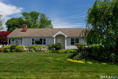 Beach Home Sale Pending in Norwalk, Connecticut