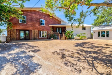 Beach Home For Sale in Bradenton, Florida