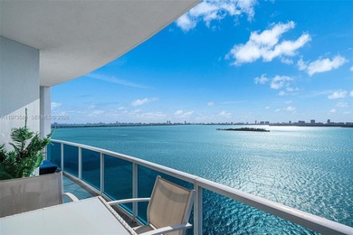 Beach Condo For Sale in Miami, Florida